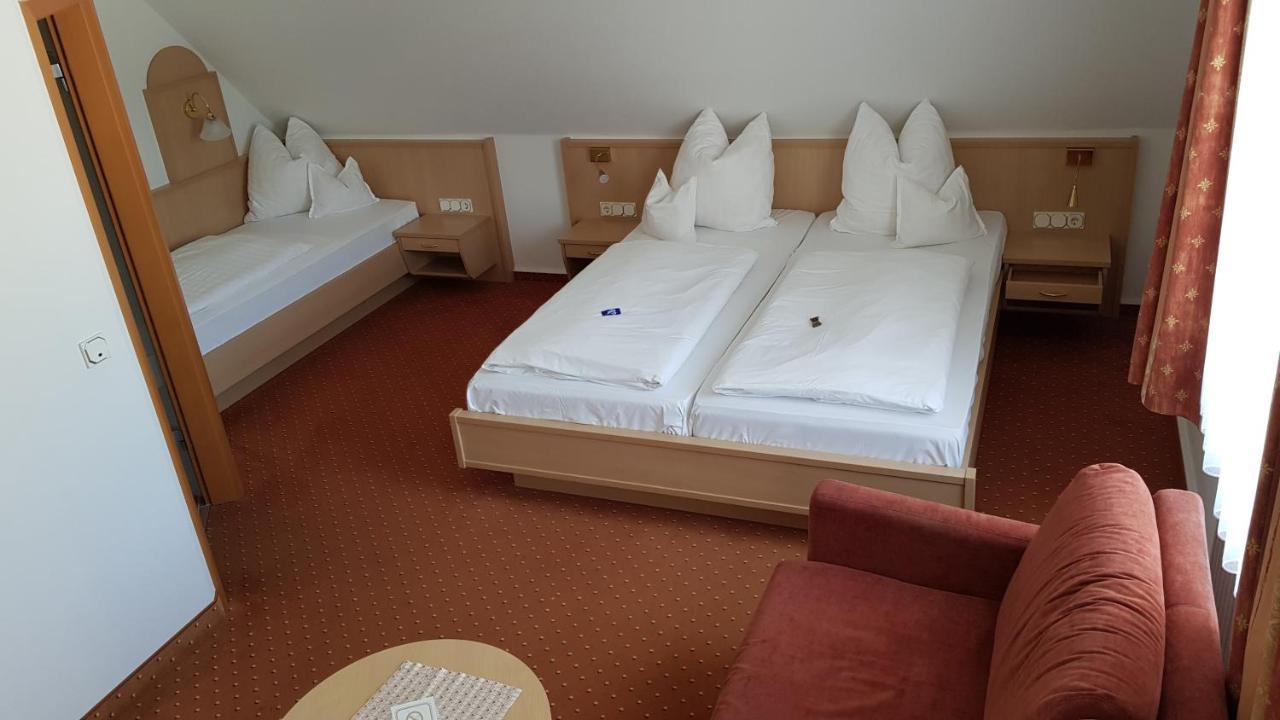Hotel Gasthof Specht Aichach Extérieur photo